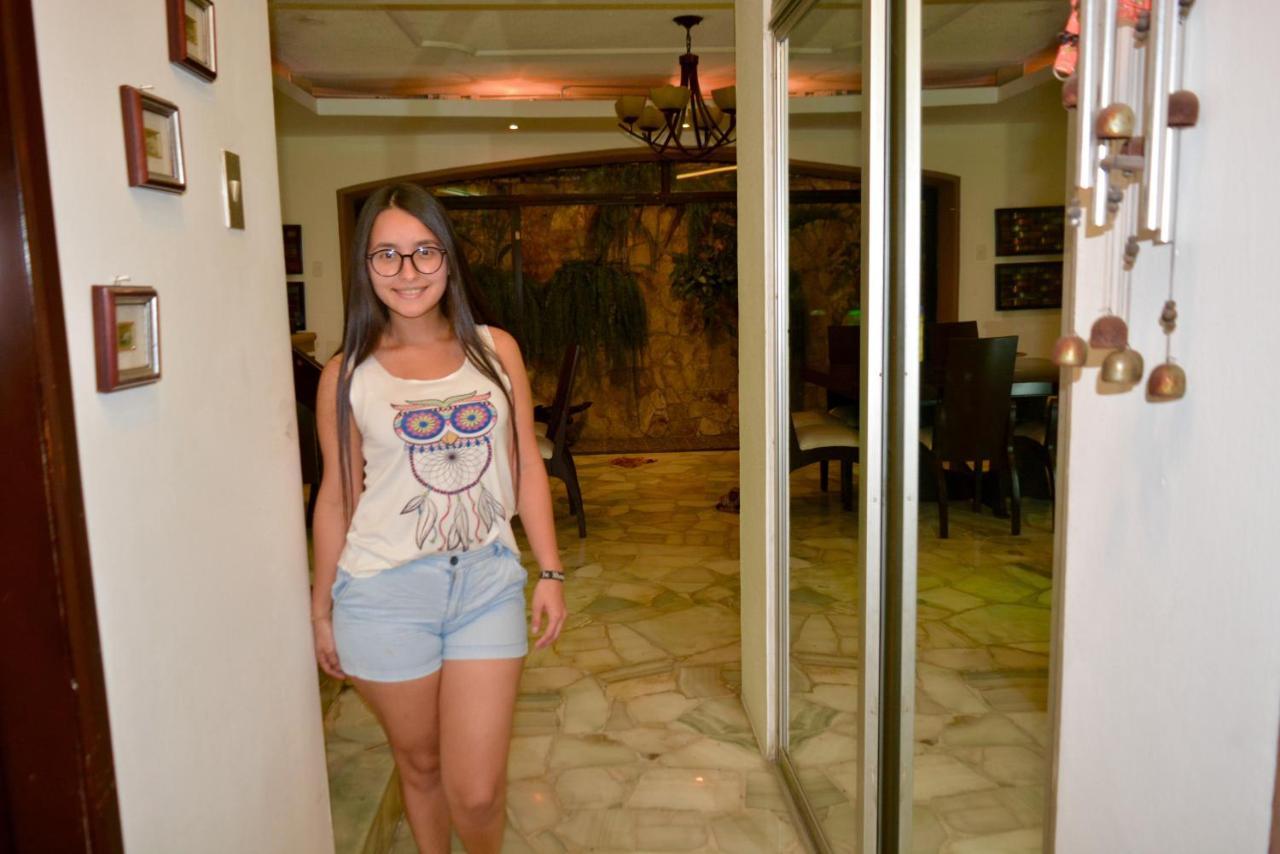 Hostal Villa 97 Guayaquil Exterior foto